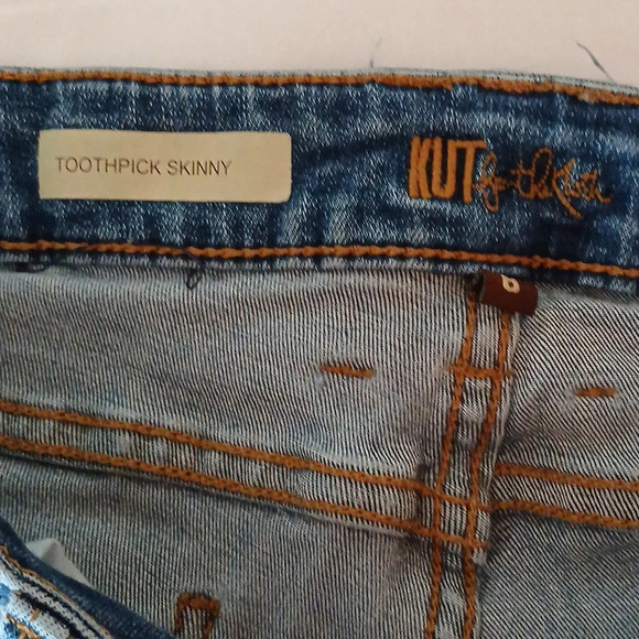 Kut from the Kloth jeans Size 8 - Picture 4 of 8